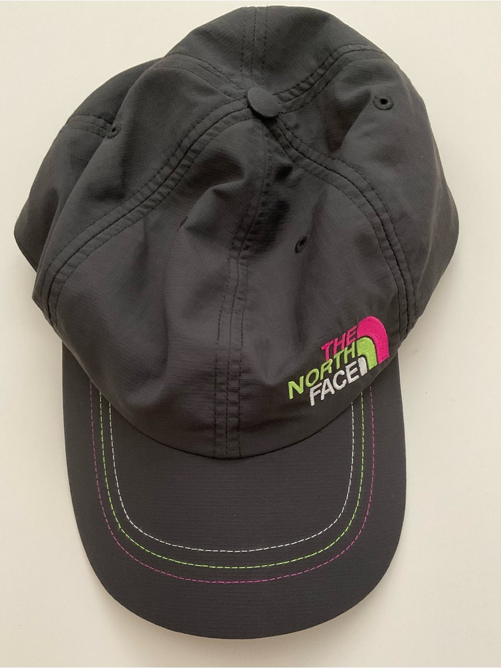 The North Face cap, gray/graphite with Northface logo